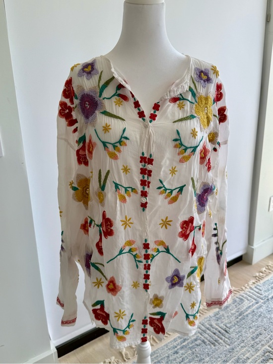 Johnny Was Tops - Johnny Was White Floral Embroidered Boho Tunic with Multicolor Stitching
